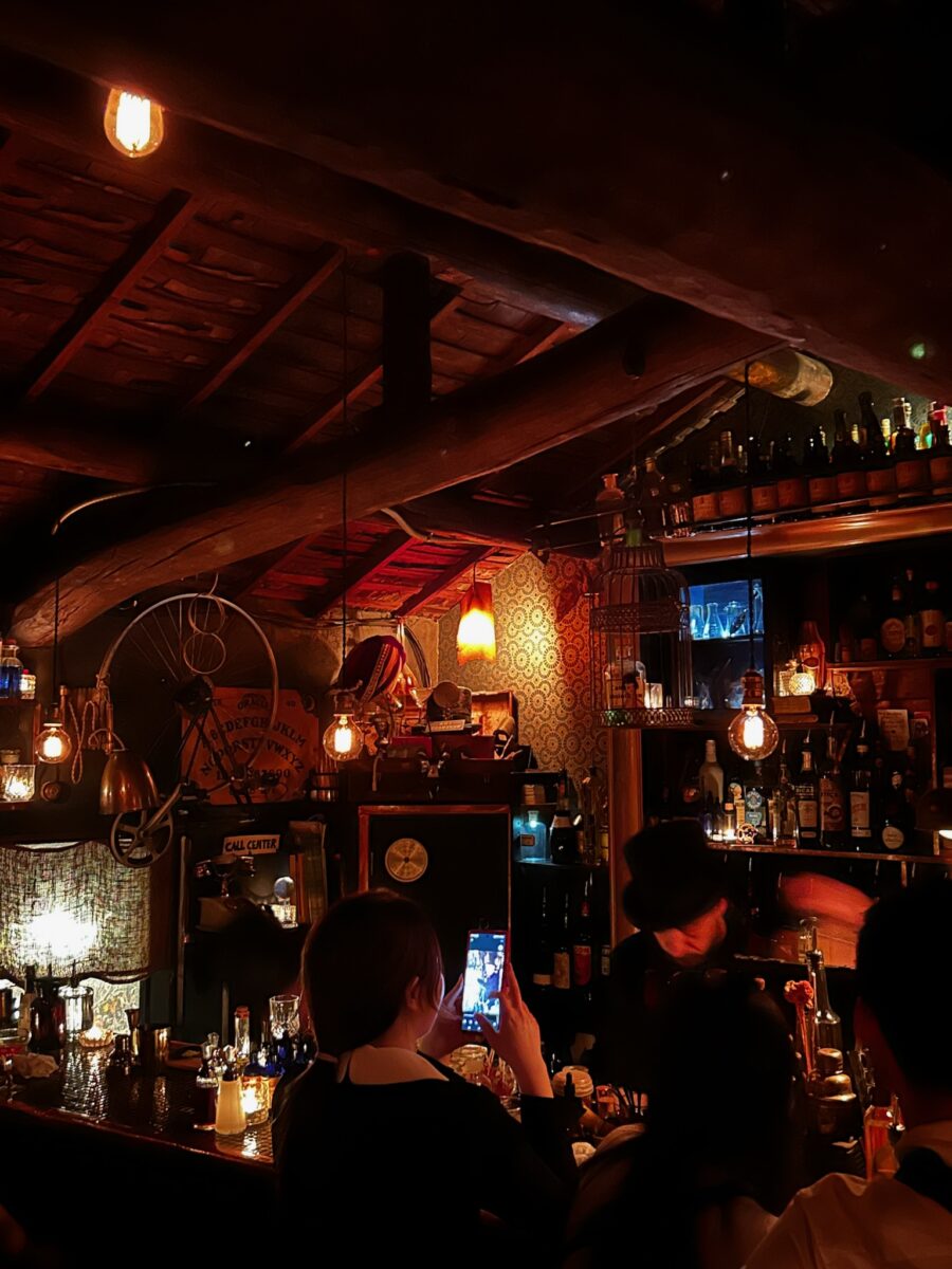 L'Escamoteur Bar