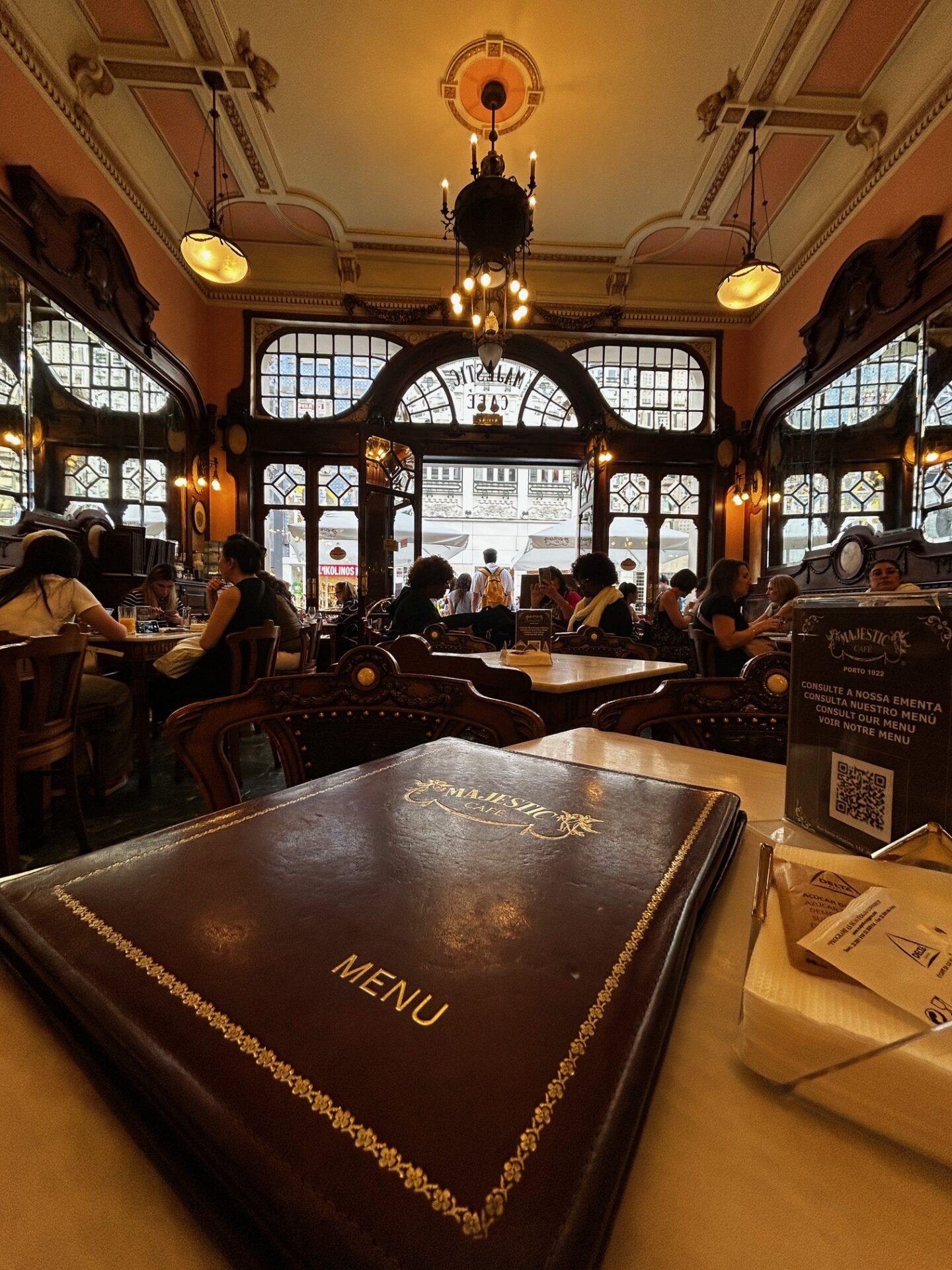 Majestic Café, pour les amateurs de Steampunk à Porto